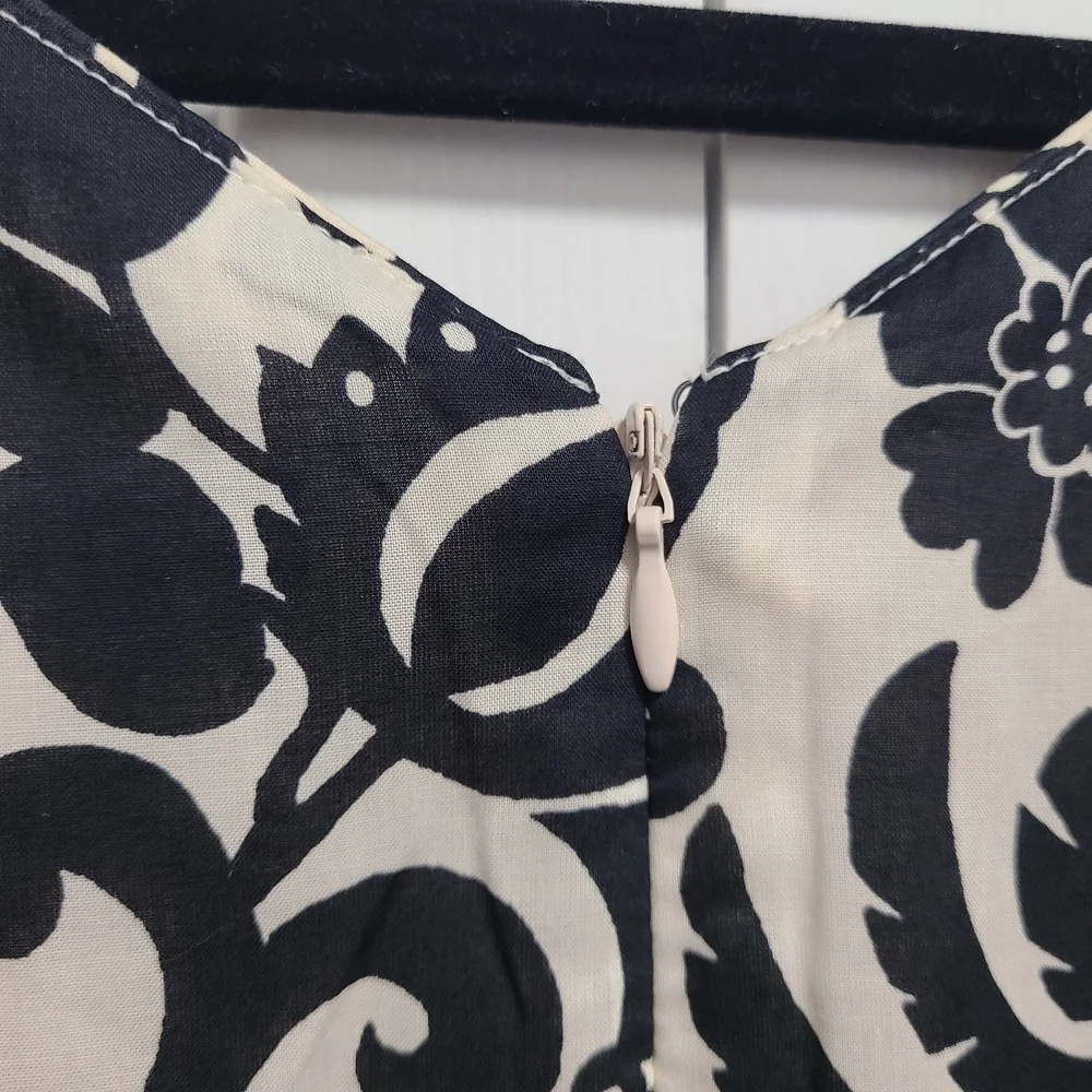 Ann Taylor Monochrome Floral‎ Sleeveless Midi Dress 8P